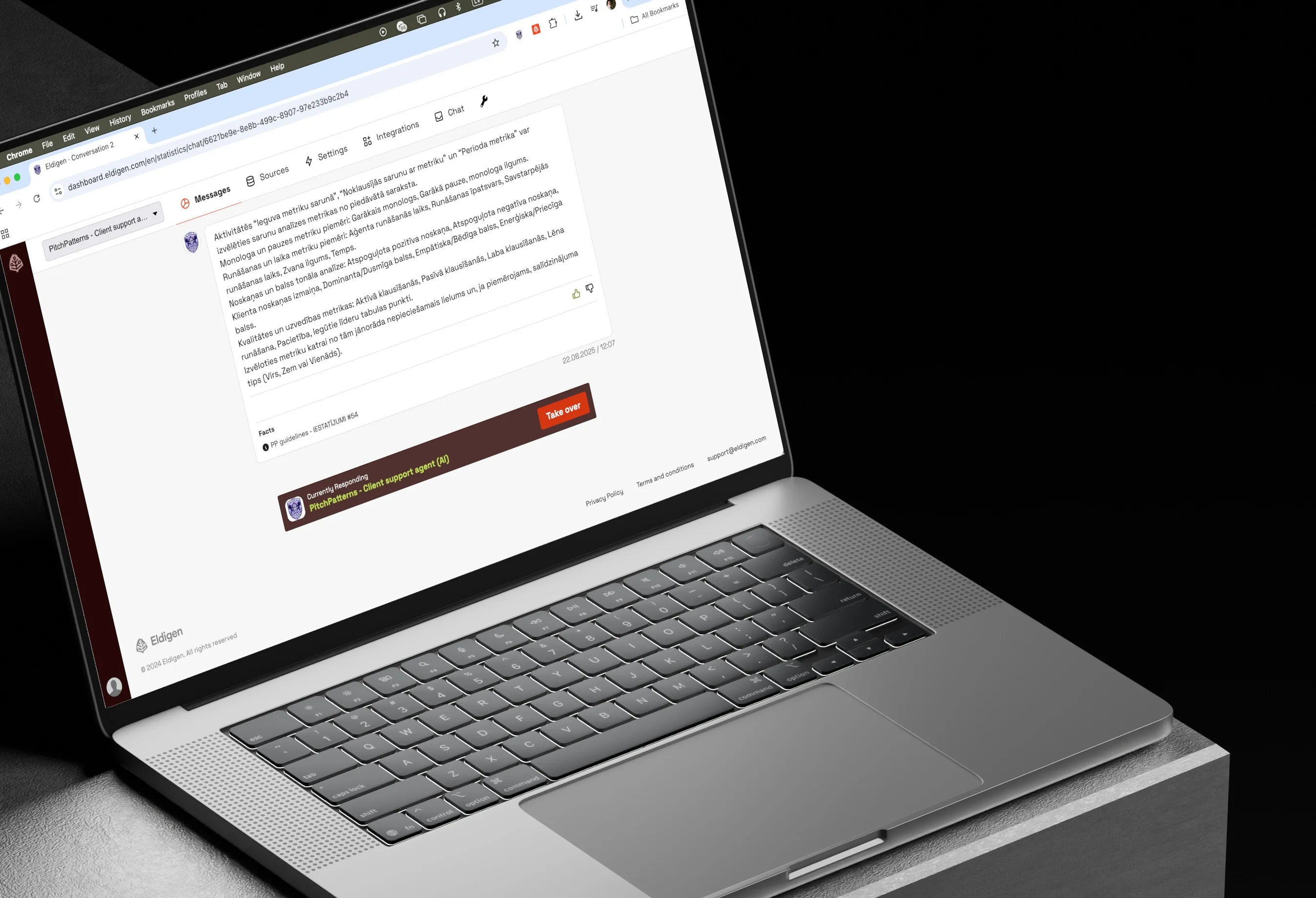 Chat interface with AI-assisted response preview
